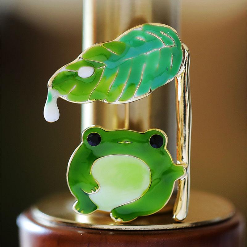 Creative Lotus Leaf Frog Brooch High-End Female Cute Animal Corsage Niche Design Sense Anti-Light Pin With Jewelry
