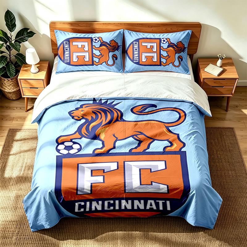 FC Cincinnati (5) 3pc set suitable for master bedrooms soft and comfortable an ideal gift for family and friends Includes one duvet cover and two pill