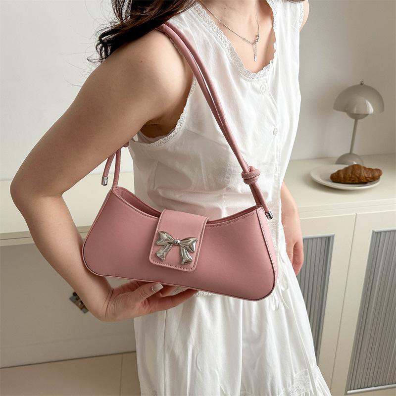 Сумка-бантик женская 2024 новая модная корейская версия нишевый дизайн текстура цепочка сумка на плечо подмышку