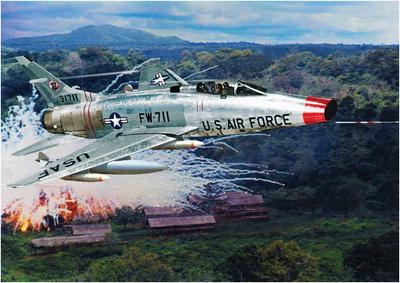 Пластиковая модель Atlantis Air Force Super Sabre ATLAMCH236 1/70 F-100C