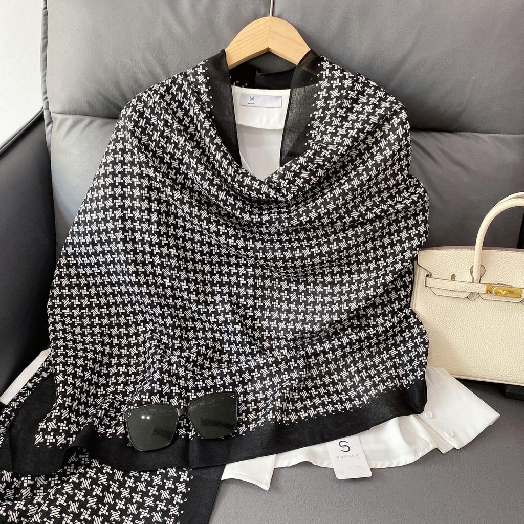 Simple and Fashionable Classic Black and White Star Plaid Cotton and Linen Feel Scarf Women's Shawl Dual-purpose Autumn and Winter Warm Thick