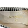 Chanel Туфли-лодочки из кожи с узором «гусиная лапка» черная кожа Б/у