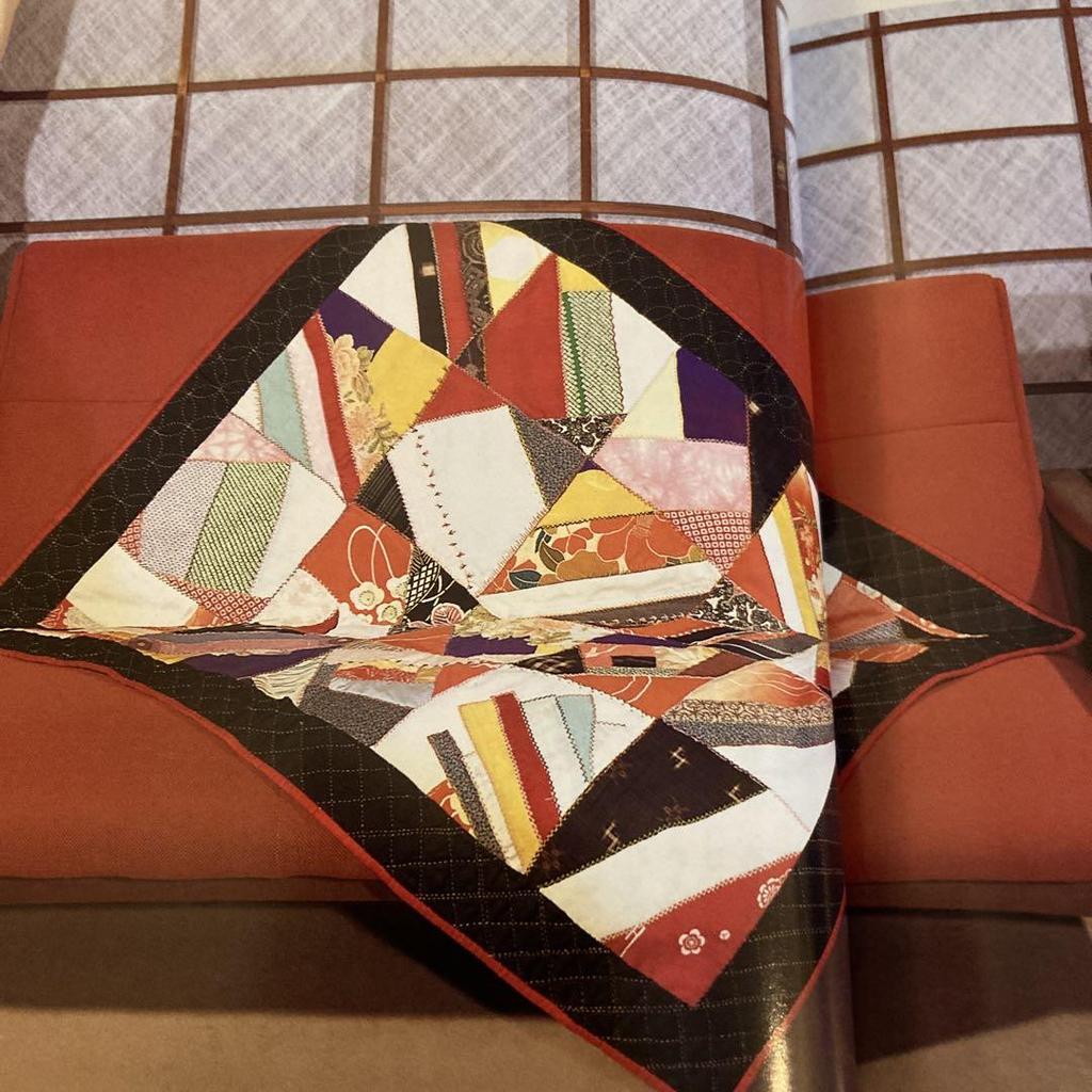 [USED] Sparkling Red Silk Symphony Quilt, Kurashi No Techosha