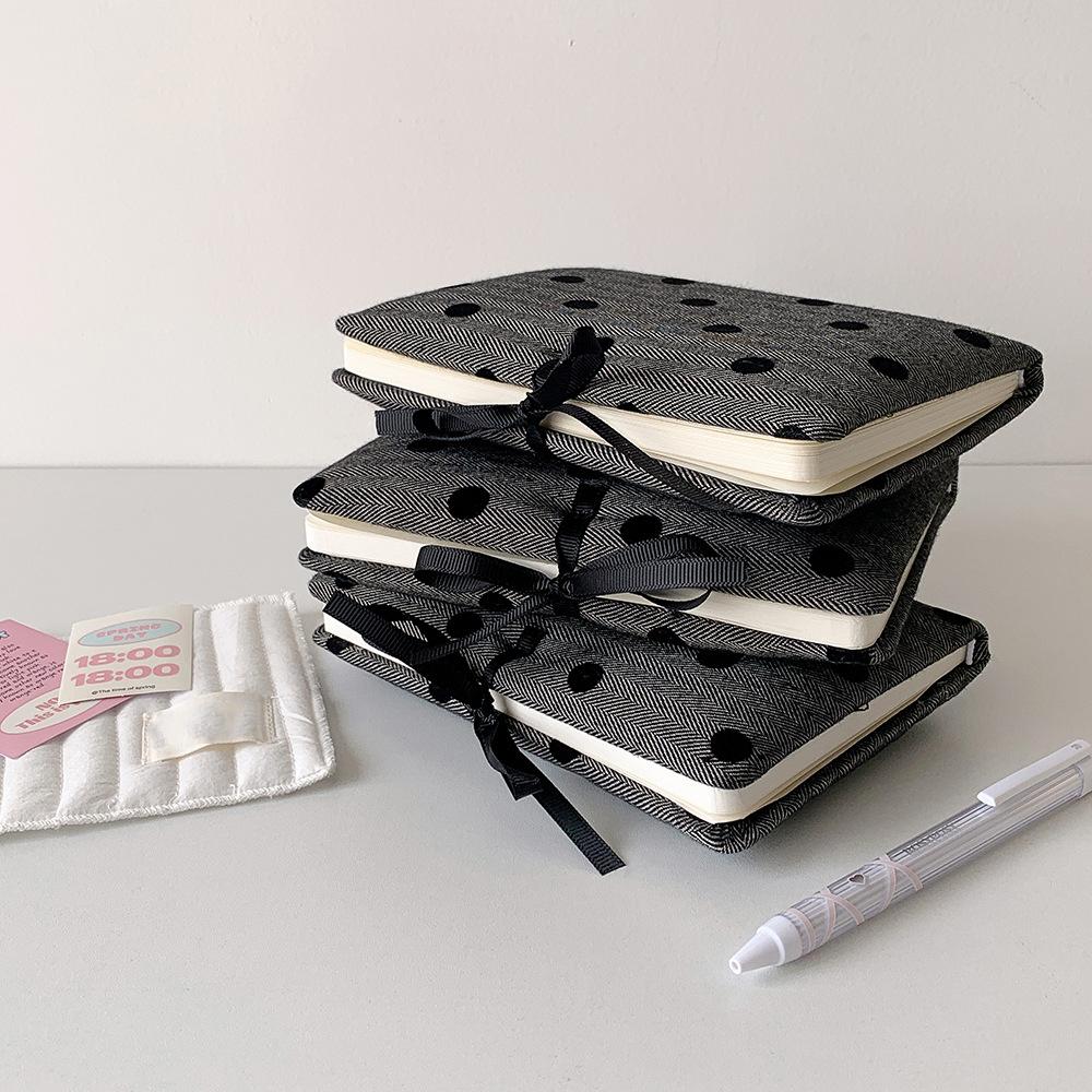 Учебные бумаги Тканевые ремешки Блокнот Серая обложка в горошек Корейский стиль Блокнот Студент