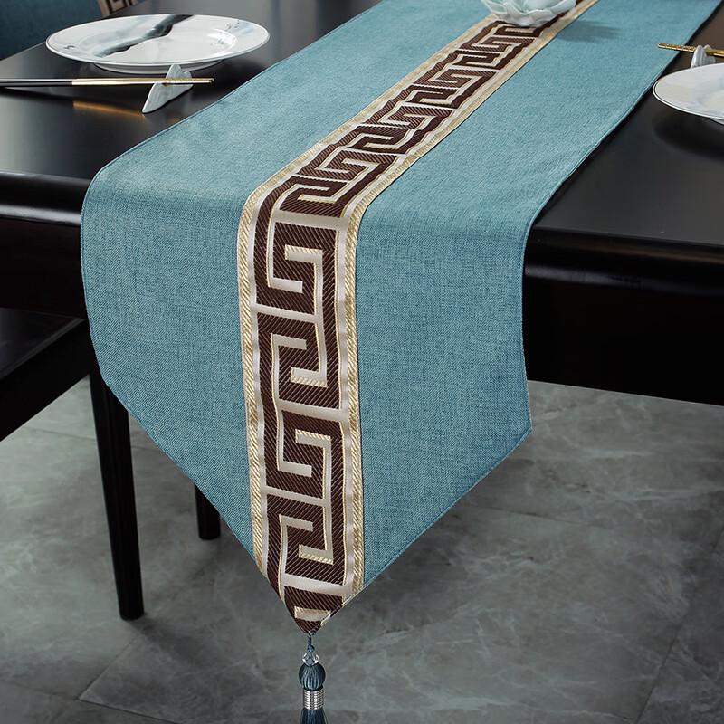 Classical Tea Table Runner