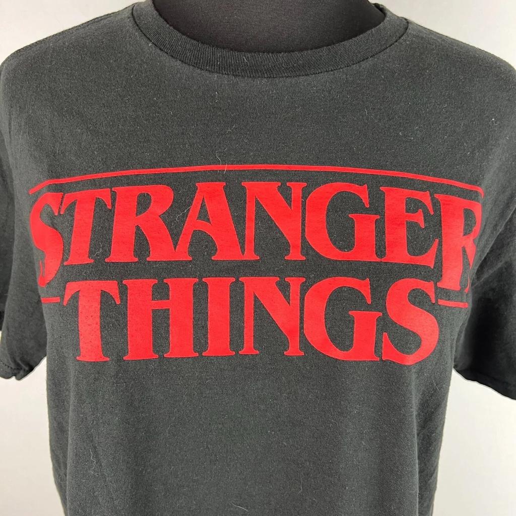 Футболка Netflix с оригинальным логотипом Stranger Things