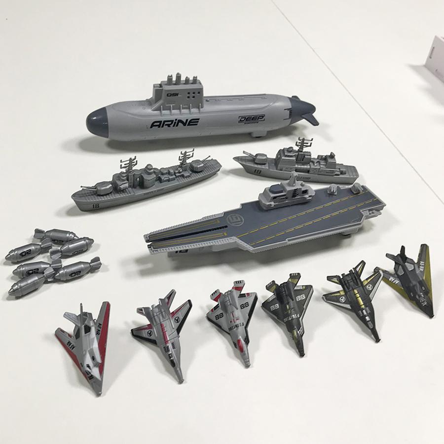 Детская модель авианосца, игрушка-запускатель подводной лодки, 6 шт. игрушечный самолет-истребитель