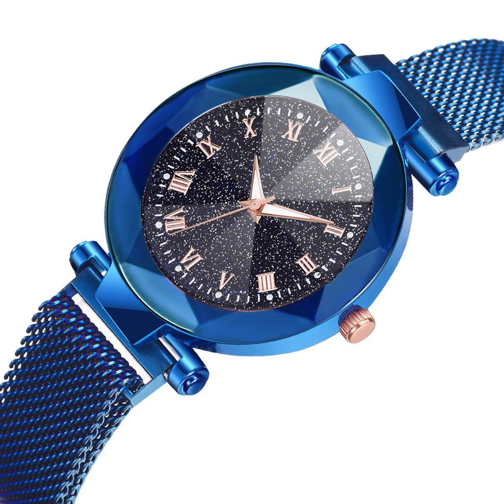 Stylish Women Starry Sky Luminous Quartz Watch Featuring Classic Roman Numerals Design