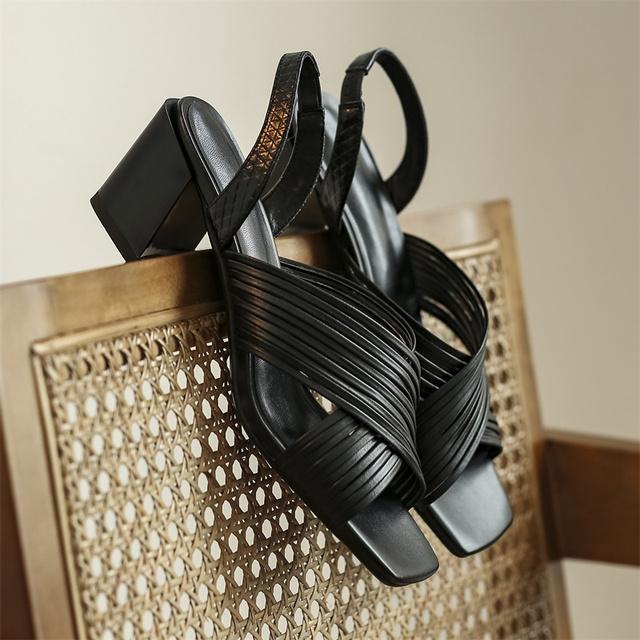 Летняя женская обувь, сандалии на высоком каблуке из натуральной кожи для женщин, повседневные однотонные женские гладиаторы в стиле ретро на каблуке