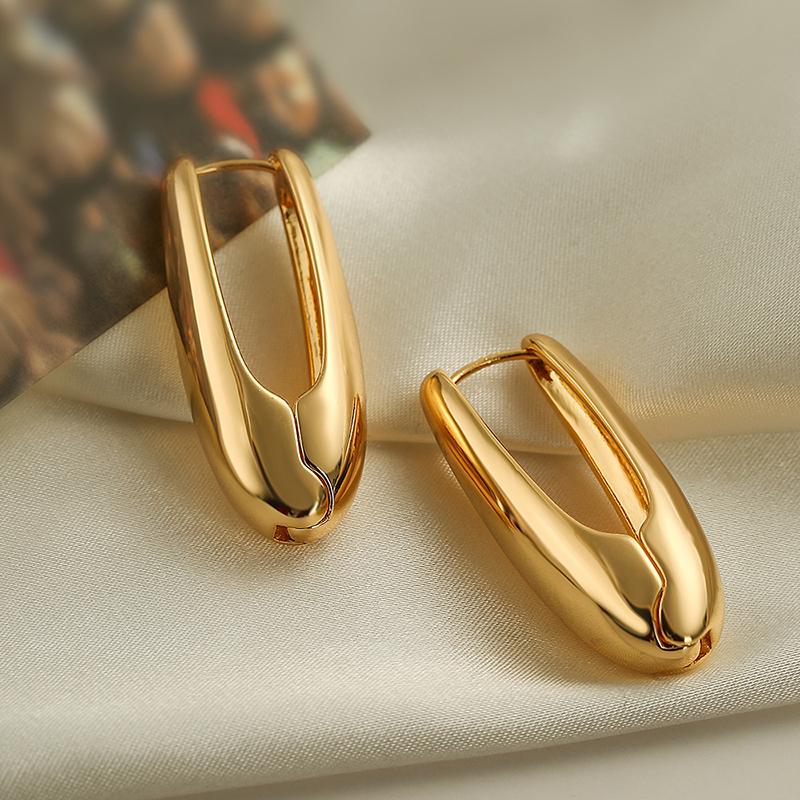 Luxury Top Quality Smooth Star Zircon Hoop Earrings for Women Girls Metal Chunky Sun Rhinestone Ear Buckle Punk Y2K Jewelry