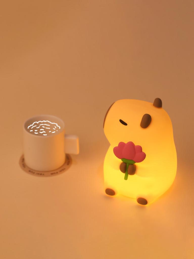 AAGWW Night Light, Seven-Colored Rays, Desktop Ornament, Cartoon Bedside Lamp, Cute Gift (Type C)