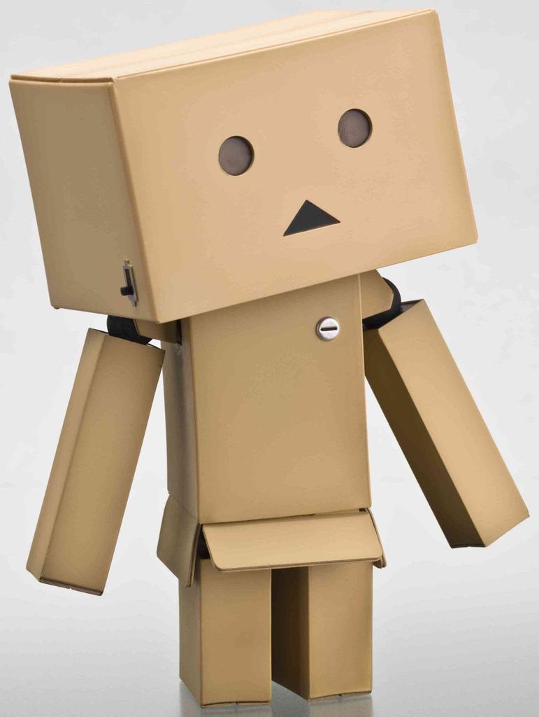 Yotsuba and Revoltech Revoltech Danbo