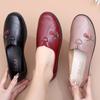 Middle-aged and Elderly Women's Spring and Autumn Floral Embroidered Comfortable Slip On Shoes Mom's Soft Sole Loafers Granny's Flat Non-slip Shoes
