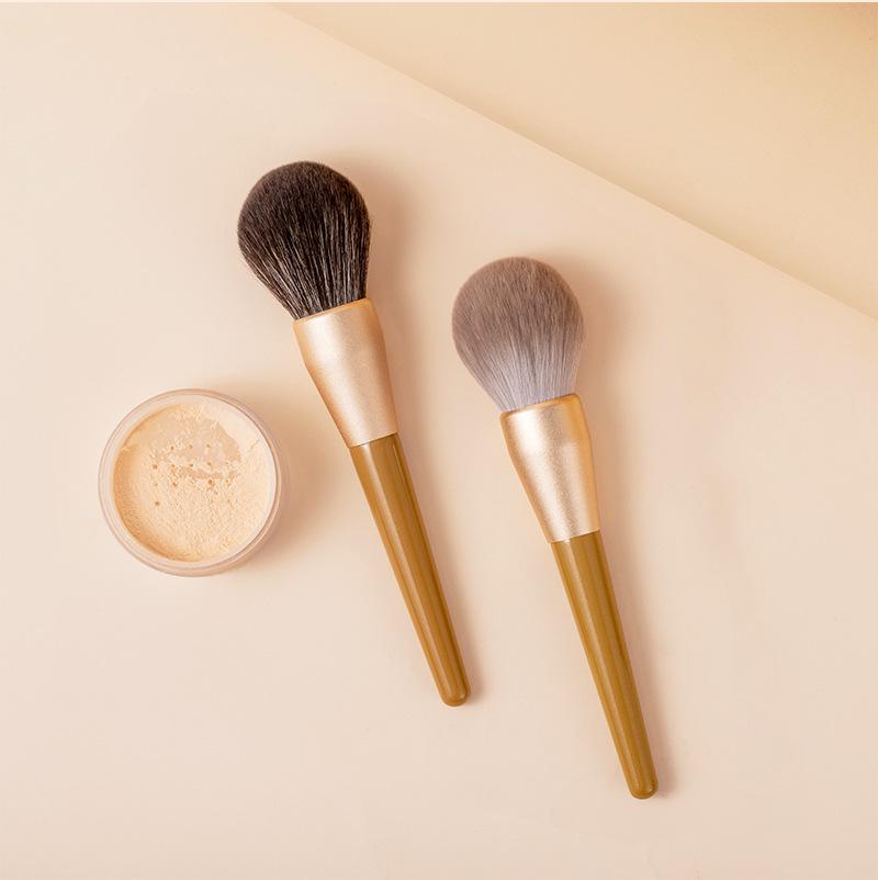 Большая Пушистая Позолоченная Кисть для Пудры: Супермягкая, Очень большая, Легко растушевывающая кисть для макияжа