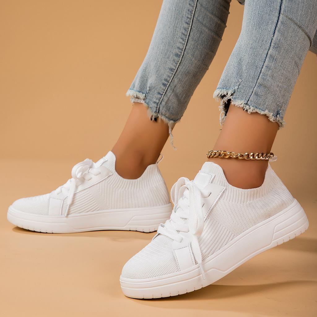 Women Shoes 2024 Breathable White Shoes Lace Up Flats Women Mesh Sneakers Size 36-45 Loafers Platform Outdoor Casual Shoes