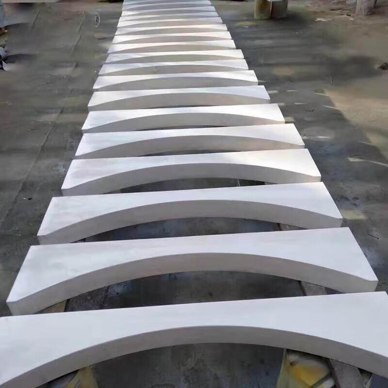 Оборудование для легкой атлетики: толкание ядра