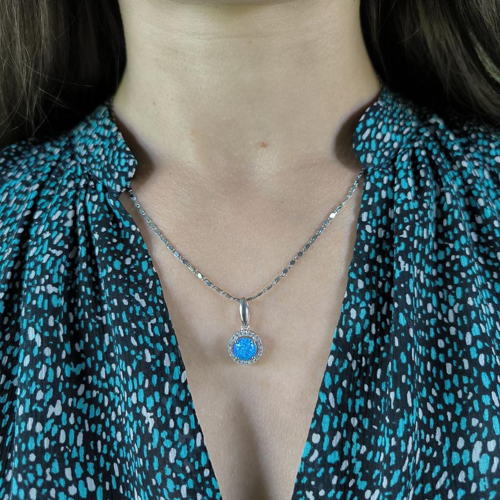 Silver Pendant with Opal 1.229ct (2192312)