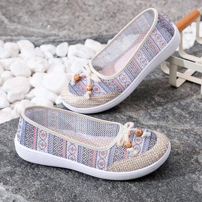 Противоскользящая обувь из полой ткани на мягкой подошве с дышащей сеткой для женщин среднего и пожилого возраста на плоской подошве