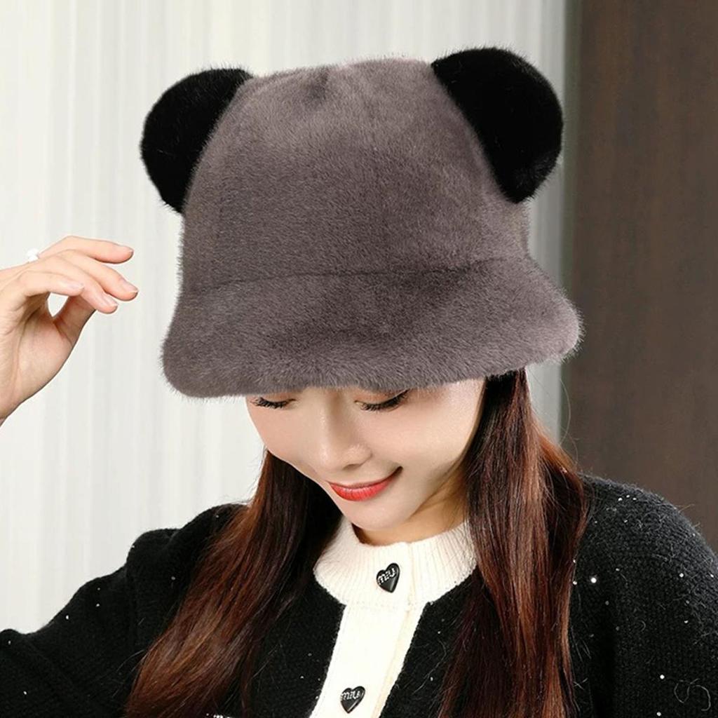 A Faux Mink Fur Environmentally Friendly Artificial Fur Bear Ear Hat for Women with Thick Winter Ear Protection