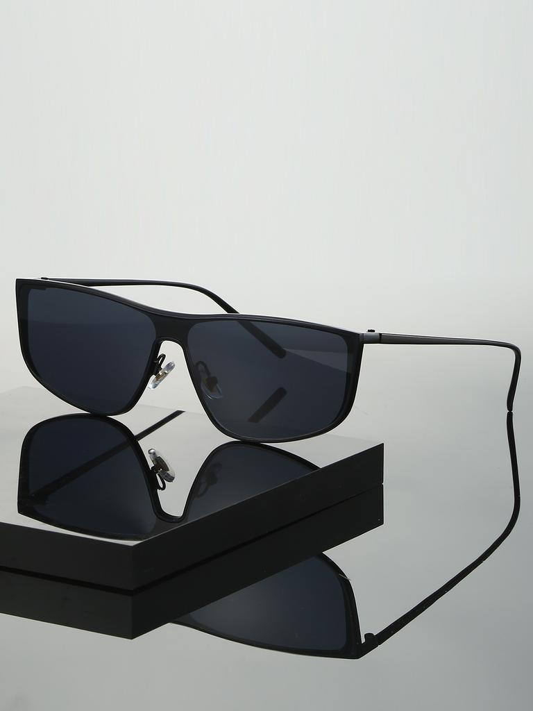 1Pc Metal Square Frame Black Glasses Retro Simple High-End Fashion Glasses for Daily Wear Accessories Glass