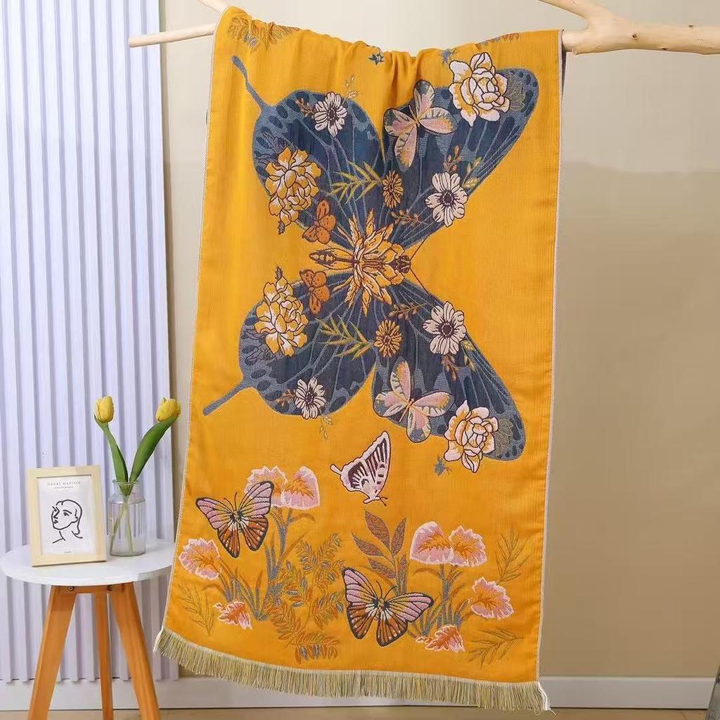 Extra Large Cotton Gauze Cartoon Bath Towel - Soft, Quick-Drying for Adults & Kids