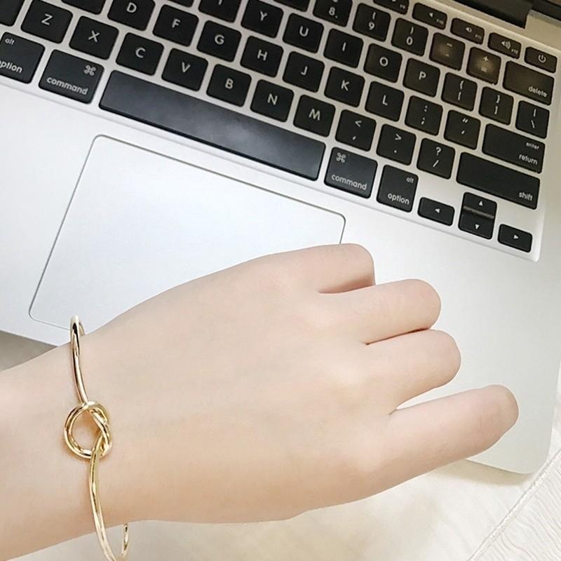 Accessories for Women Love Knot Simple Knot Ladies Gold Bracelet and Bracel Bracelets for Women Charms for Bangles