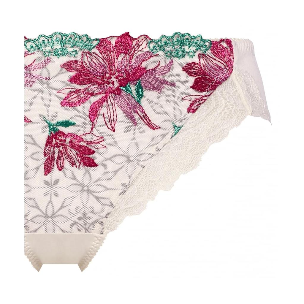 Triumph Red Label by Triumph 0112 Regular M015 Size L Shorts, (White),