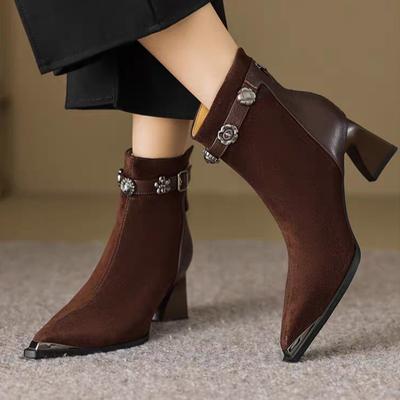 Модные женские ботильоны с острым носком на высоком каблуке, фирменные замшевые туфли на толстой подошве, элегантные офисные туфли для женщин, зима 2025 года, трендовые ретро-ботинки Mujer