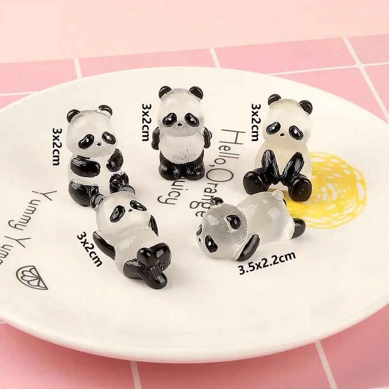 5/1Pcs Glowing Panda Mini Figurines Miniature Panda Micro Landscape Ornament Glowing in Dark Miniature Flower Potted Decor
