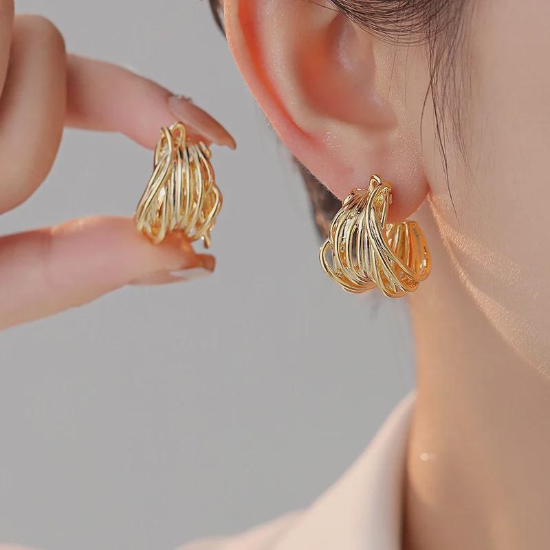 Металлические серьги неправильной формы С: Легкие роскошные, европейский стиль, высококачественные серьги для женщин