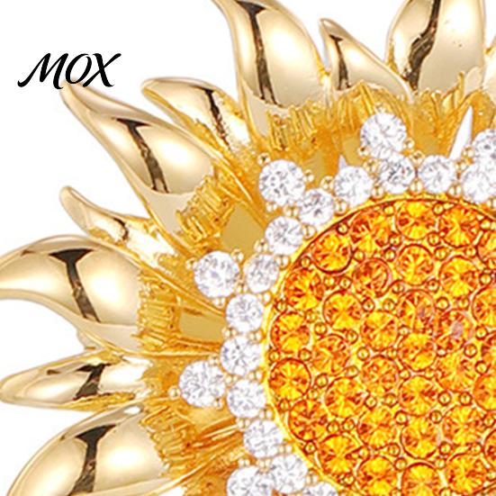 Everyday Wear Brooch Rhinestone Sunflower Pin for Women, Golden Flower Lapel Suit Long-lasting Dress Scarf Hat Bag Decoration, Clothing Accessory Gift