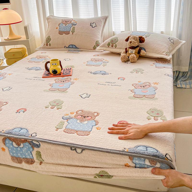Flannel Fitted Sheet Warm Bedsheet Cartoon Bed Cover Thicken Bed Linen Winter Mattress Protector sabanas (Pillowcase Need Order)