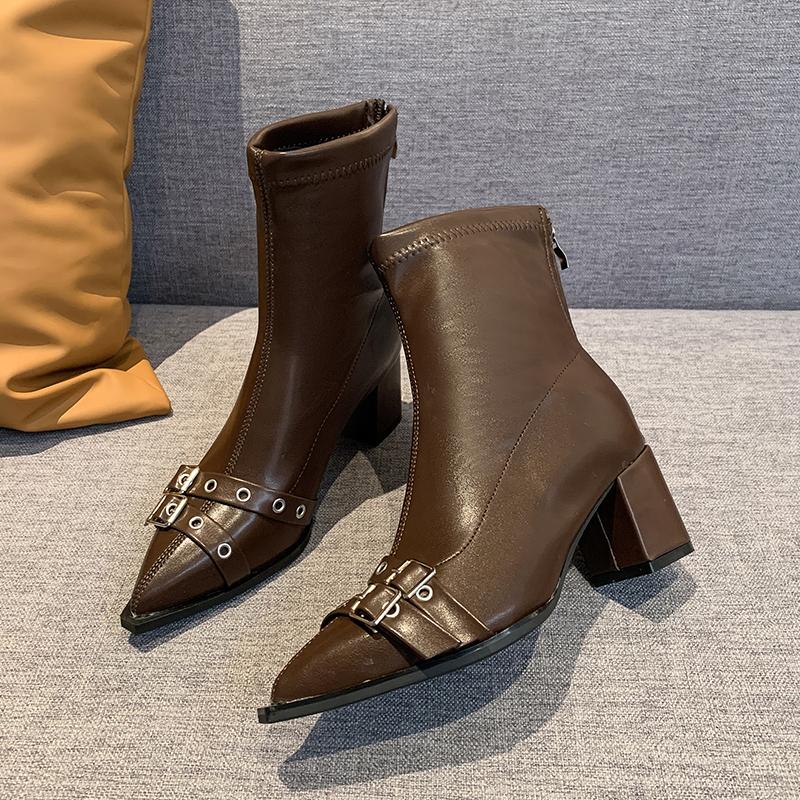Осенние новые массивные одинарные ботинки женские модные заостренные металлические пряжки молния сзади нескользящие удобные короткие ботинки