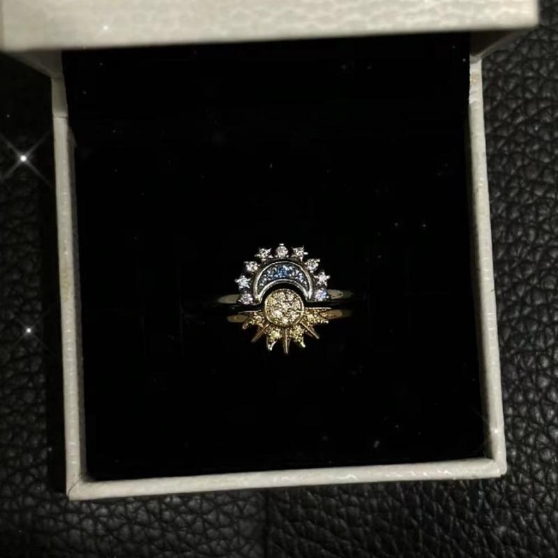 1 Pair Minimalist Sun and Moon Couples Matching Band Rings Simple Open Ring Adjustable Ring Wedding Gift for Him Her