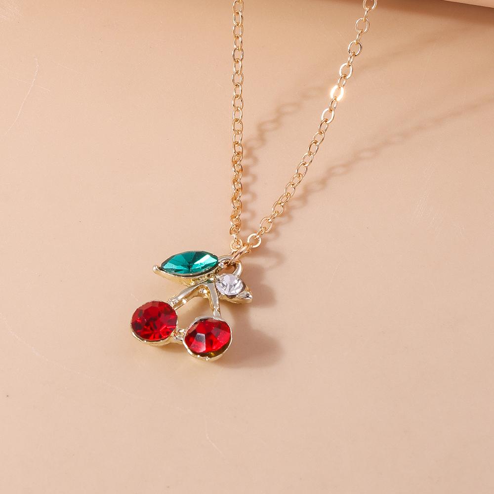 Lovely Crystal Red Cherry Pendant Necklace for Women Girls Necklace Chain Birthday Party Jewelry Gifts