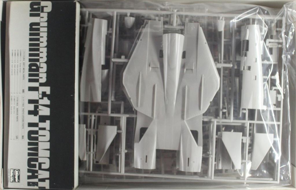 Хасегава Томкэт Тихоокеанский Авианосец Авиакрыло 1/48 F-14A #P18