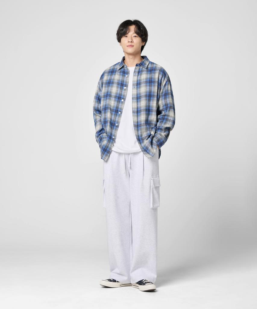 AGOD Single-Pleat Cargo Sweatpants [White Melange]