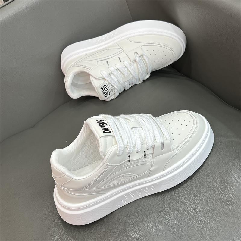 New Men's Classic Fashion Low Top Thick Sole Skateboarding Shoes Comfortable Soft Sole Basketball Sneakers