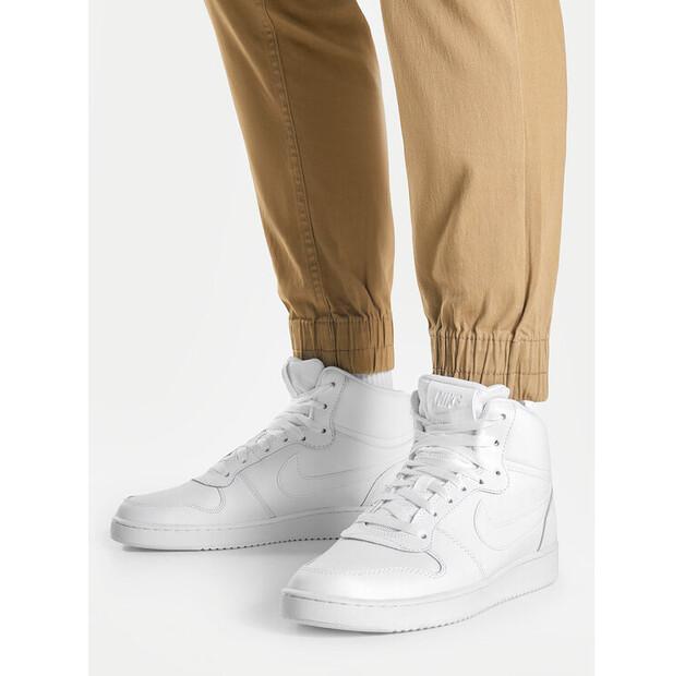 Кроссовки Nike AQ1773-100