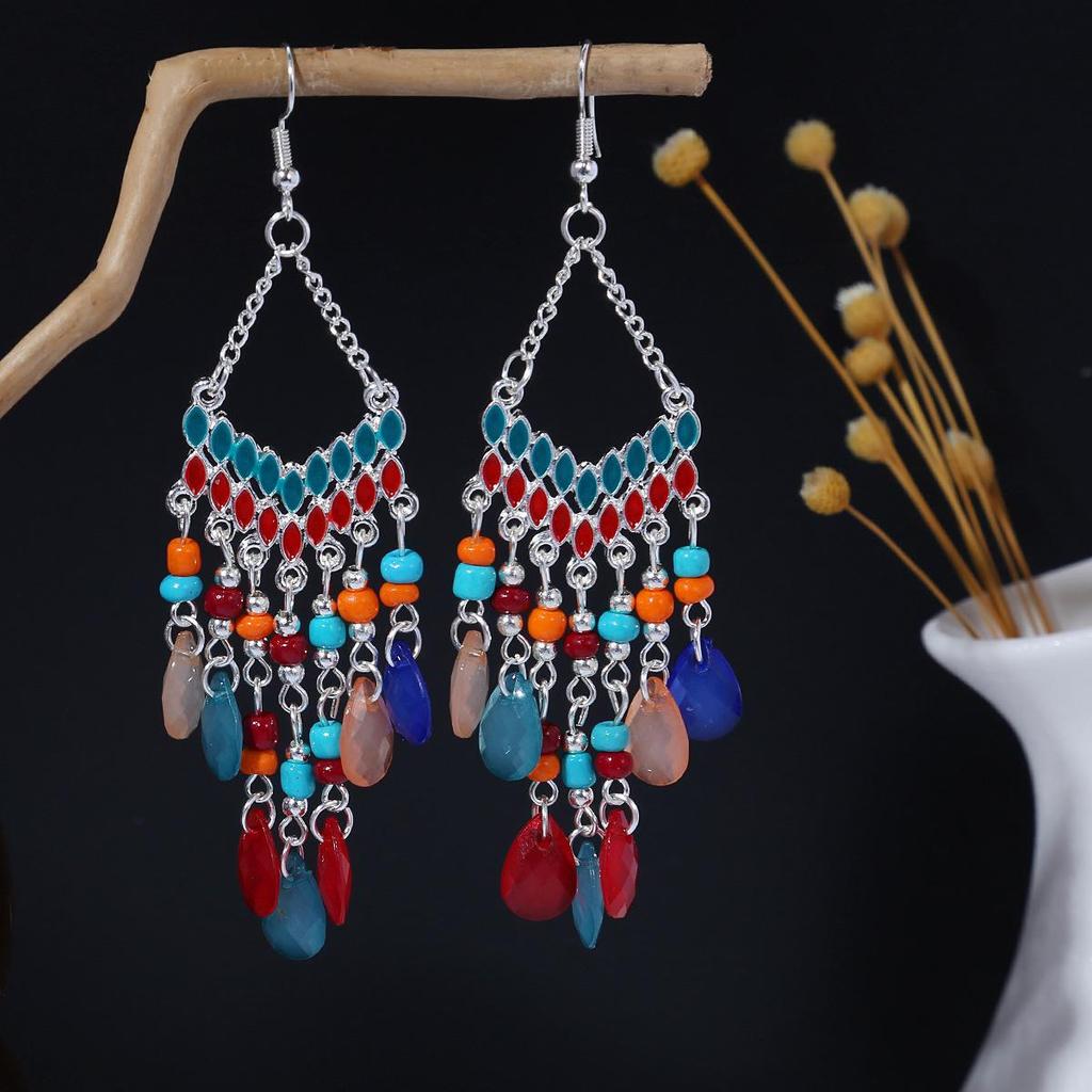 Серьги-кисточки с рисовыми бусинами и каплями воды в стиле бохо - этнический стиль, яркая индивидуальность