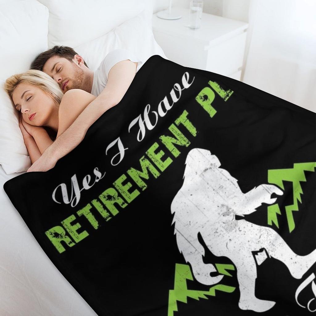 Bigfoot Sasquatch Gift Throw Blanket For Decorative Sofa Soft Beds manga For Sofa Thin Blankets