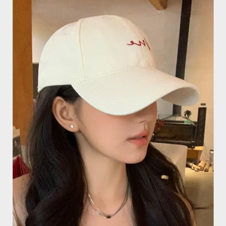 Burgundy large head circumference baseball cap, makes the face look smaller, wide brim, women's oversized and deep crown red cap