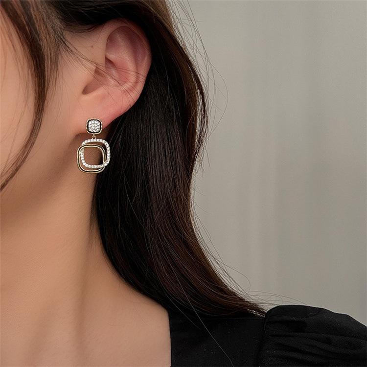 Роскошные серьги без пирсинга со стразами, простые блоки, без зажима для пирсинга