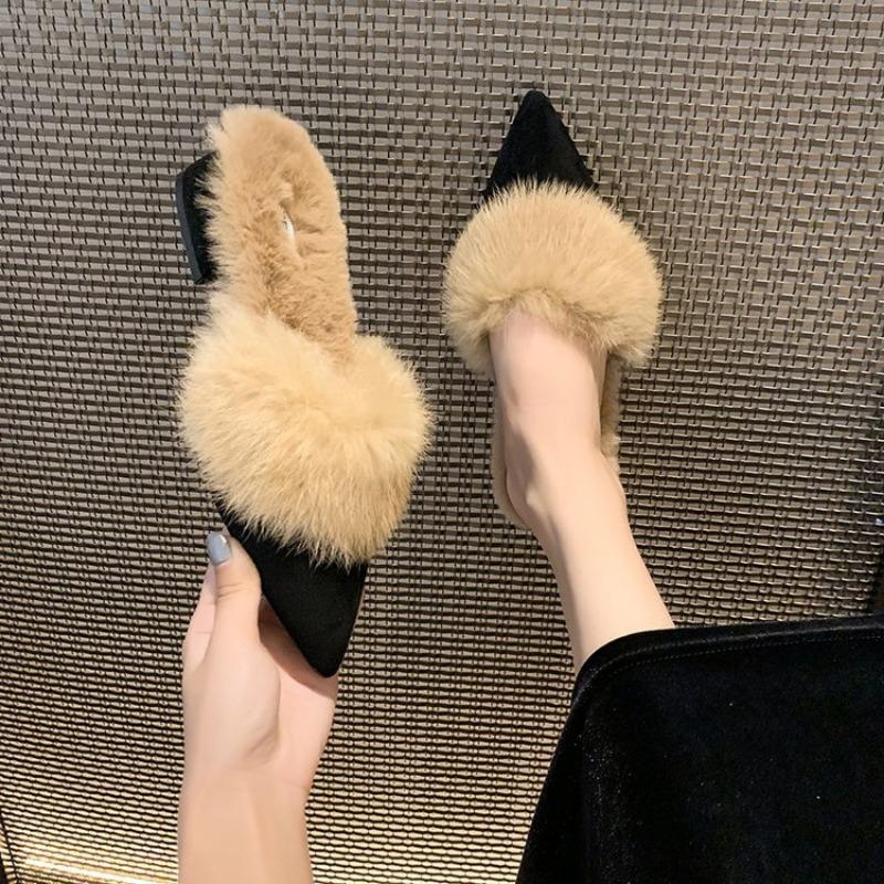 Fashion Fashion Fluffy Fur Slippers Women Wear Pointed Warm Mule Shoes 2025 Winter New Woman High-end Low Heel Plus Velvet Party Slides