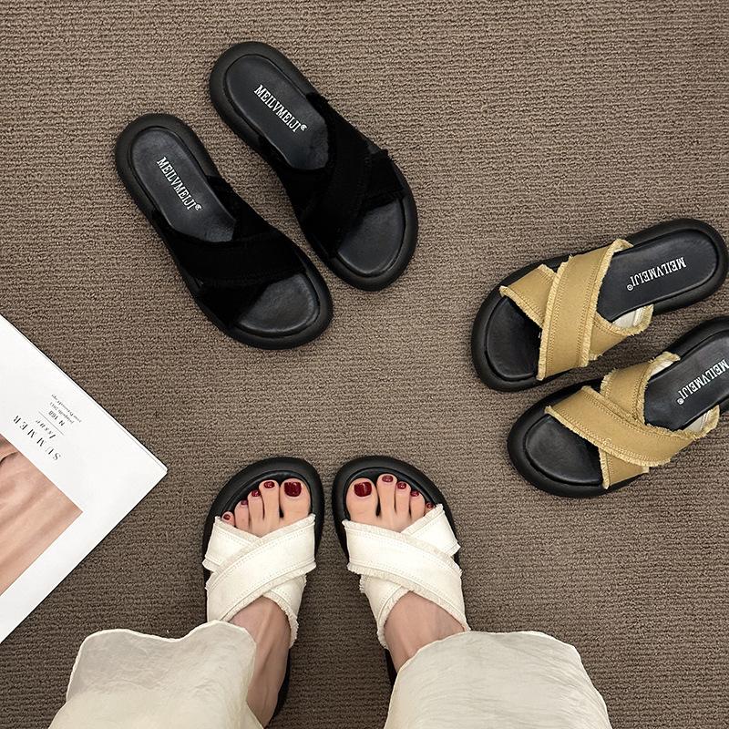 Thick-bottomed Crossed Slippers Women's Summer Outer Wear New Fashionable Versatile Flat-bottomed Casual Beach Cool Slippers