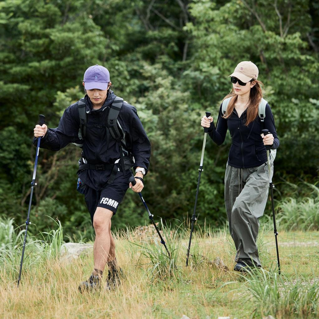 Naturehike Official Shop Trekking Poles Made of Carbon 169g Set of 2 Climbing Poles Adjustable Ultra Light Unisex Walking Stick with Accessories