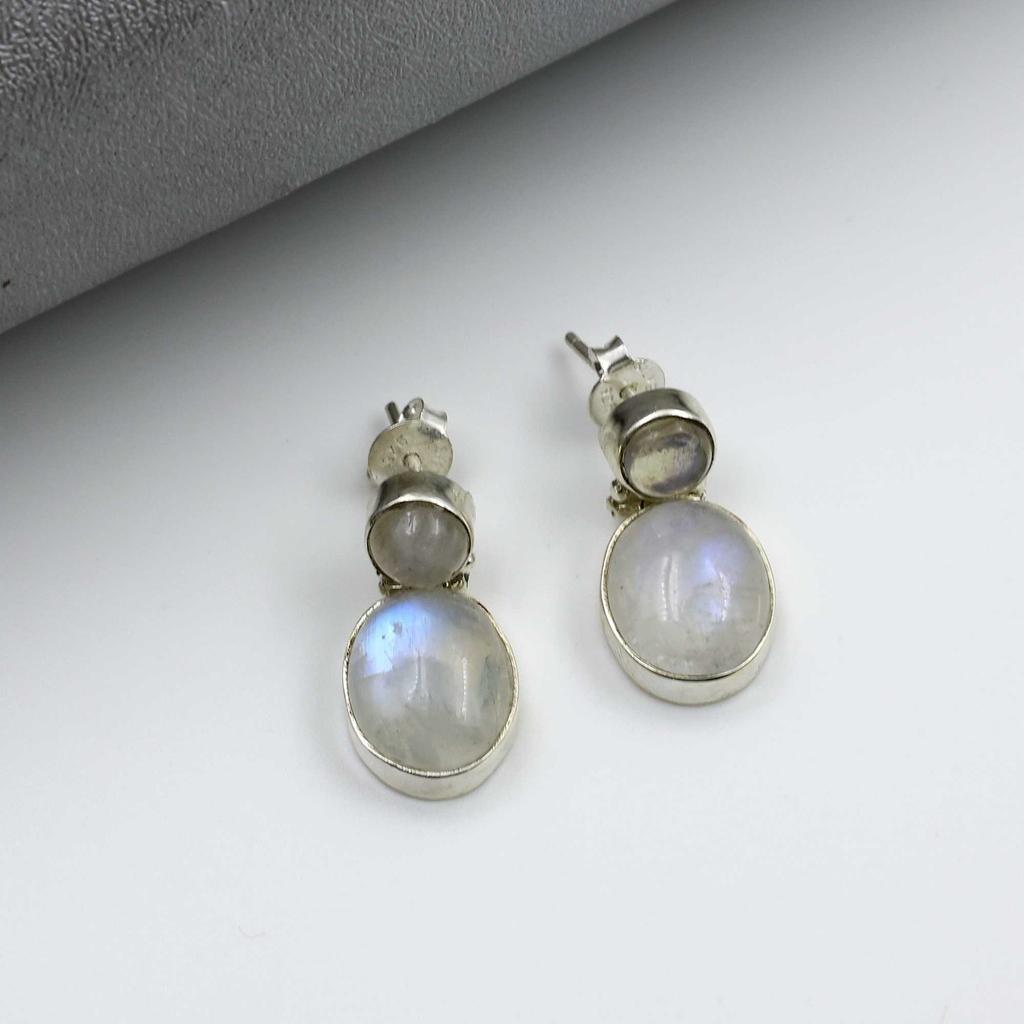 Серьги-гвоздики с лунным камнем, подарок для нее, ювелирные изделия ручной работы, женские серьги, подарок маме, серьги-гвоздики, серебро 925 пробы