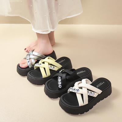 Женская обувь – Сандалии