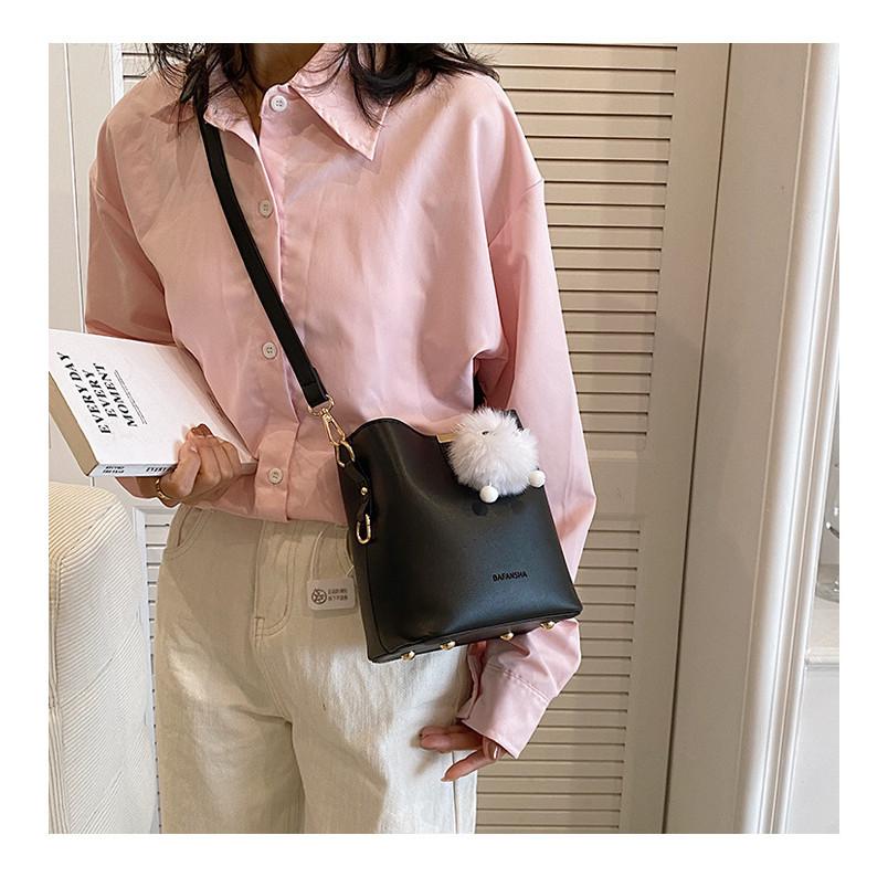 IELGY Spring Summer Retro Commuter Portable Bucket Bag
