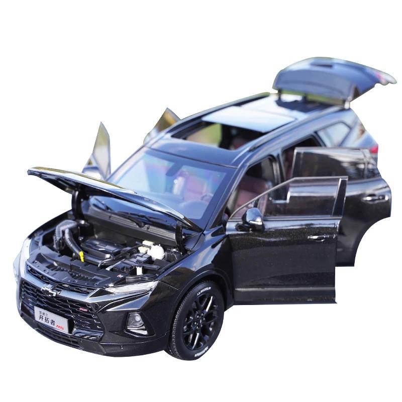 AABHB1 1:18 SAIC GM Chevrolet Blazer Trailblazer RS Внедорожник Сплав Симуляция Модель Автомобиля Настольные Украшения Коллекция Подарков Микромодель